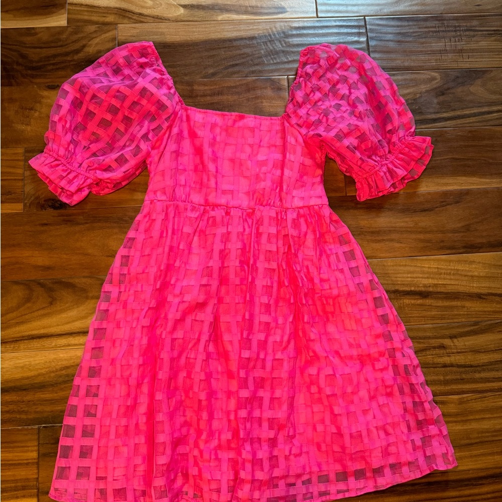 Cute pink dress